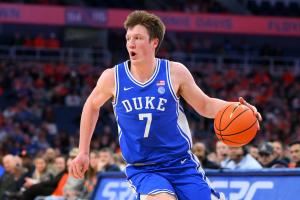 前四杜克两人！?NBA选秀大会：黄蜂用4号签选中康-克尼佩尔！